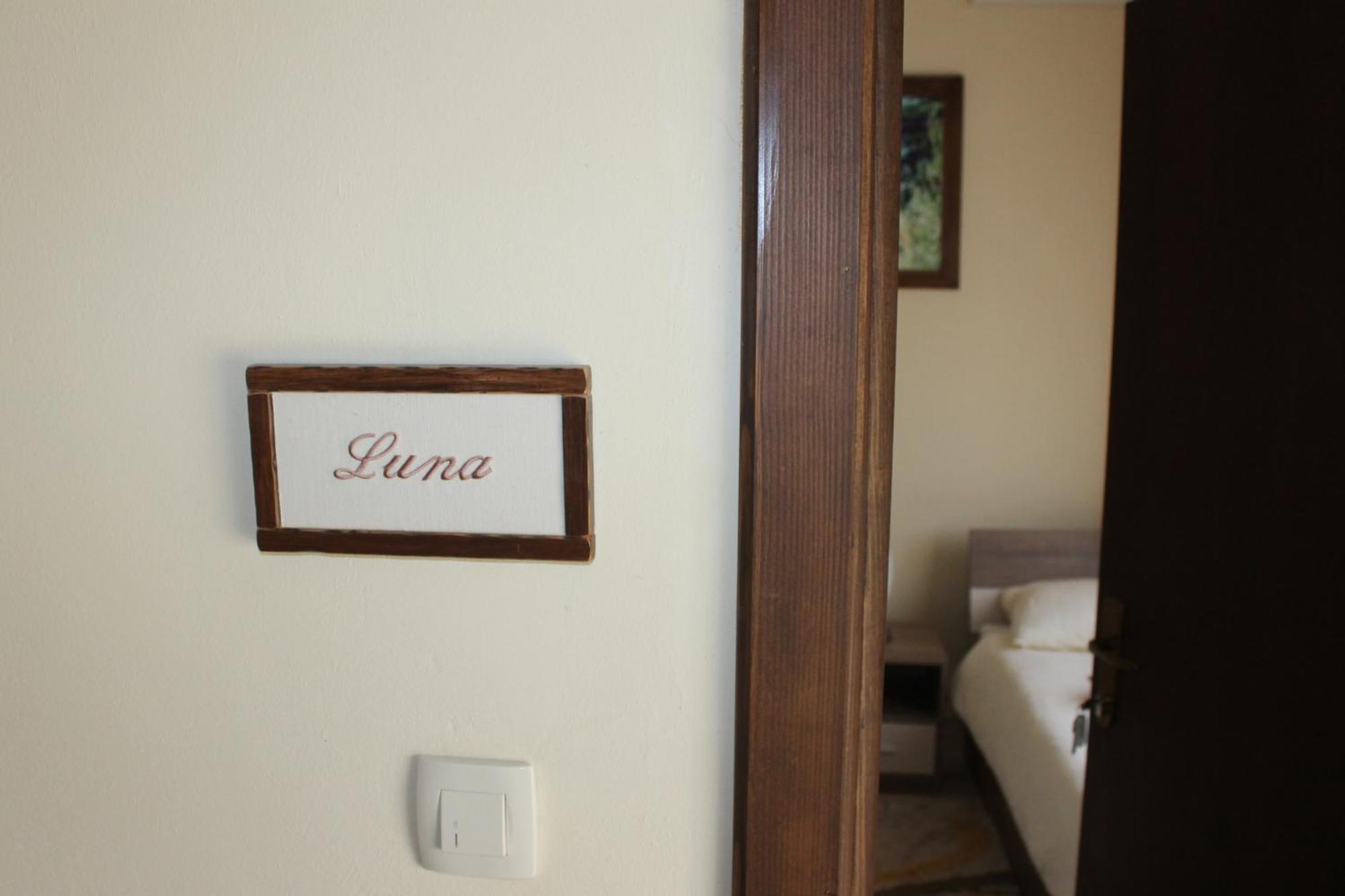 Rooms & Apartment Vinia Bjelovar Room photo